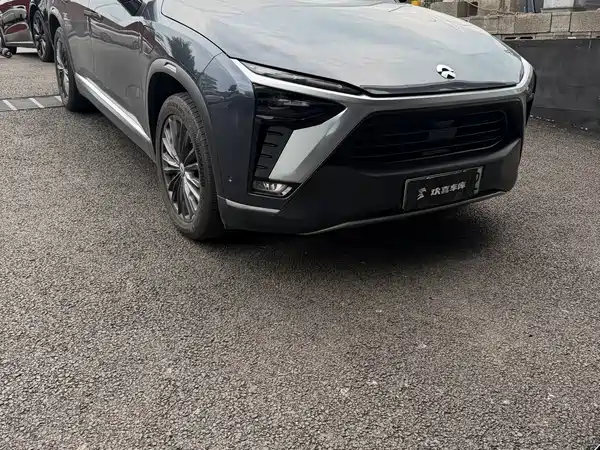 NIO ES8 2020