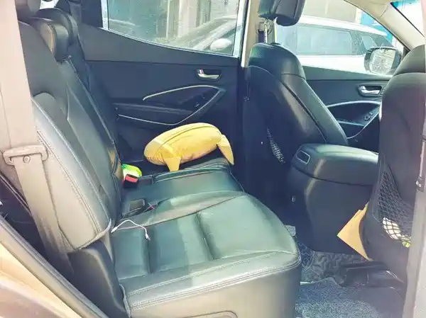 Hyundai Santa Fe 2016