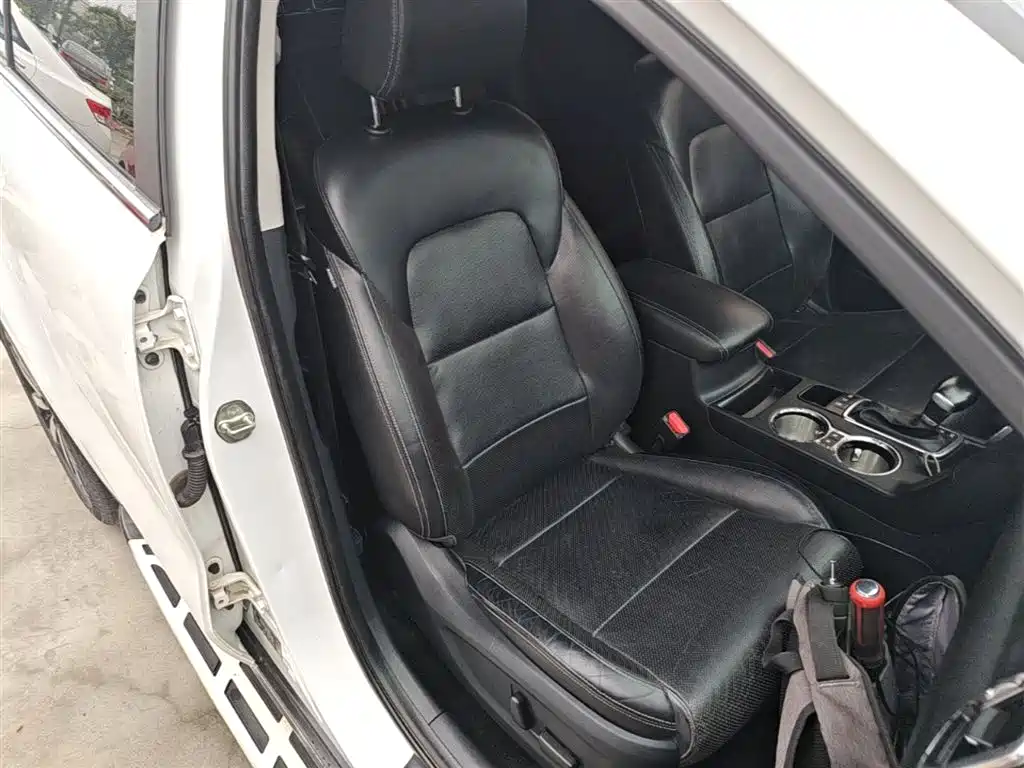Kia KX5 2016 — фото 24