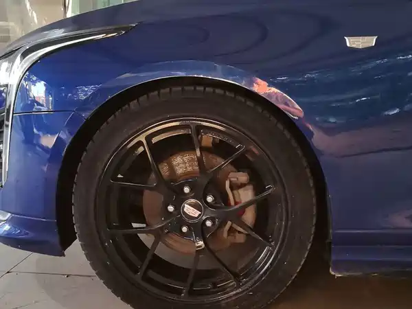 Cadillac CT4 2021