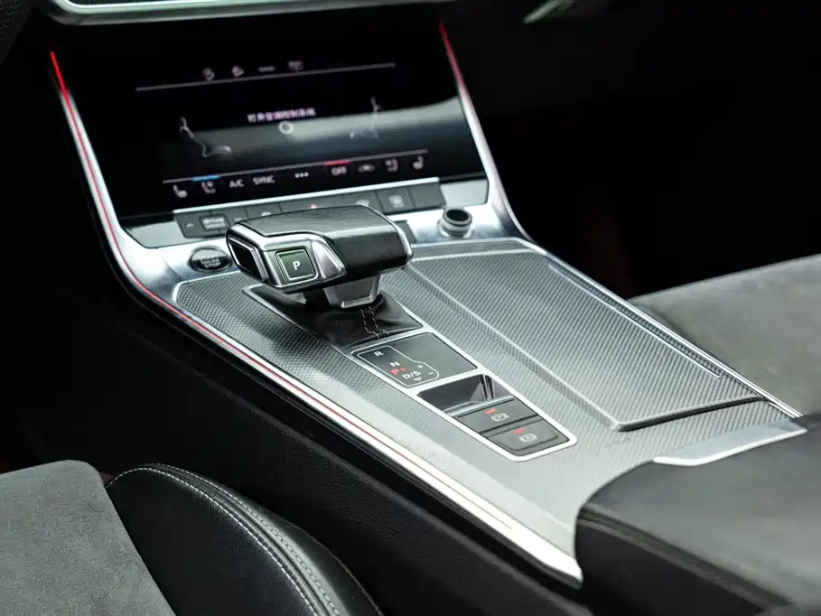 Audi A6L 2022 — фото 15