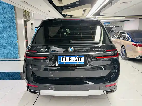 BMW X7 2023