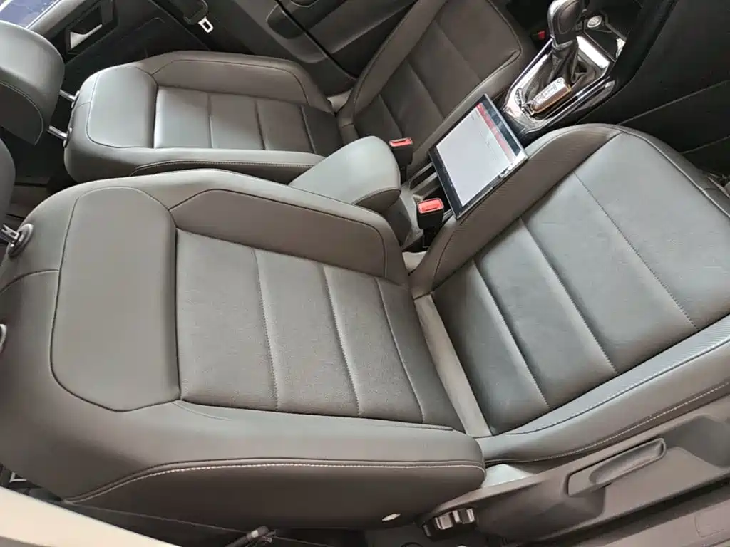 Volkswagen T-Roc 2020 — фото 25
