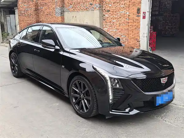 Cadillac CT5 2025