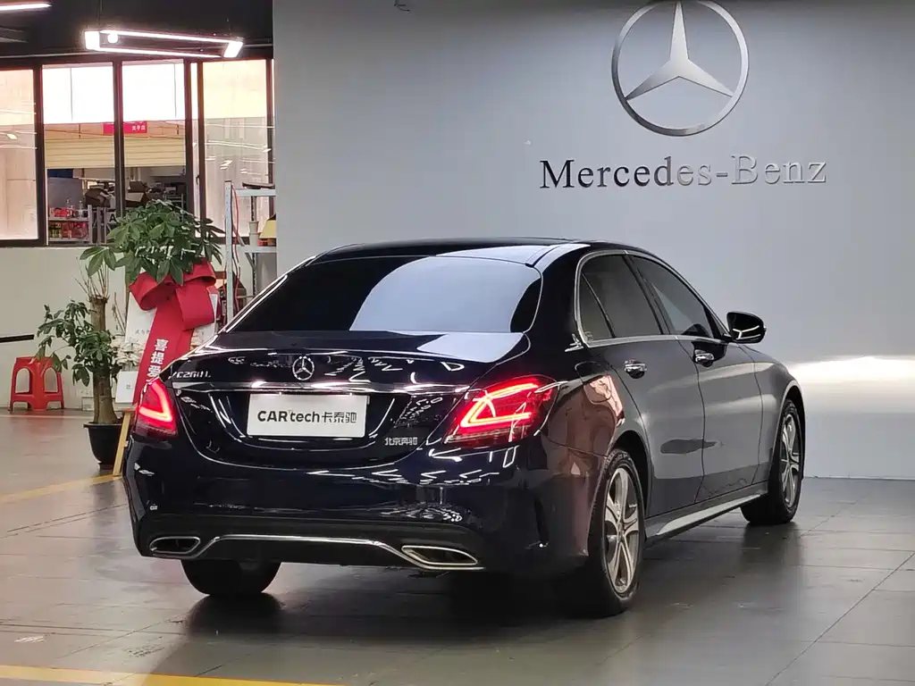 Mercedes-Benz C-Class 2020 — фото 6
