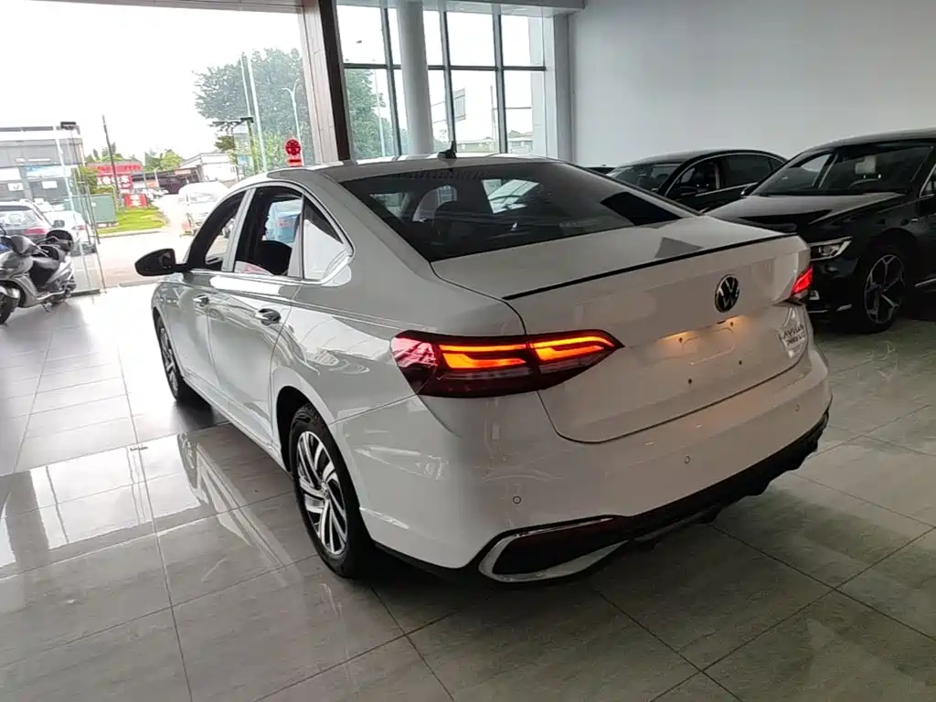 Volkswagen Lavida 2022