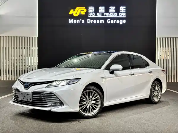 Toyota Camry 2020