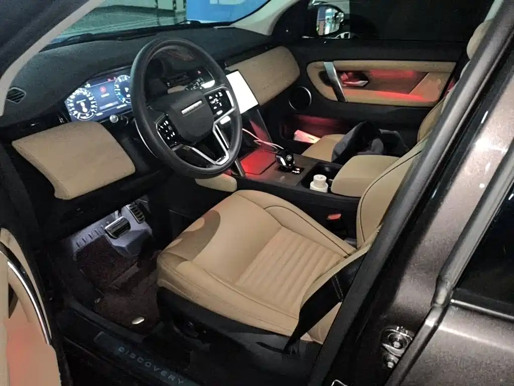 Land Rover Discovery Sport 2024 — фото 16