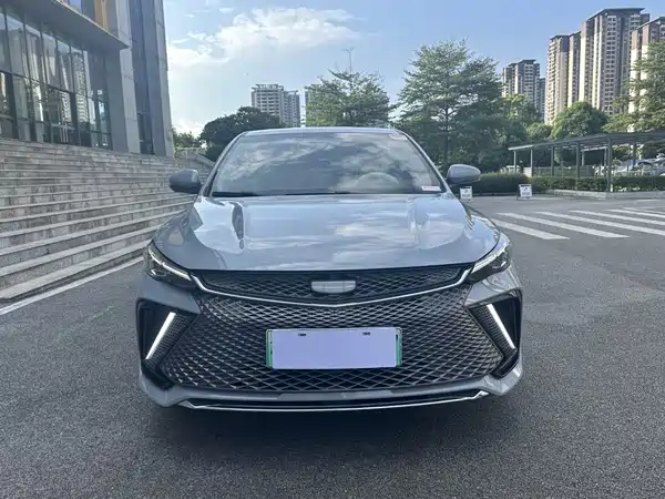 Geely Emgrand L Hip 2023