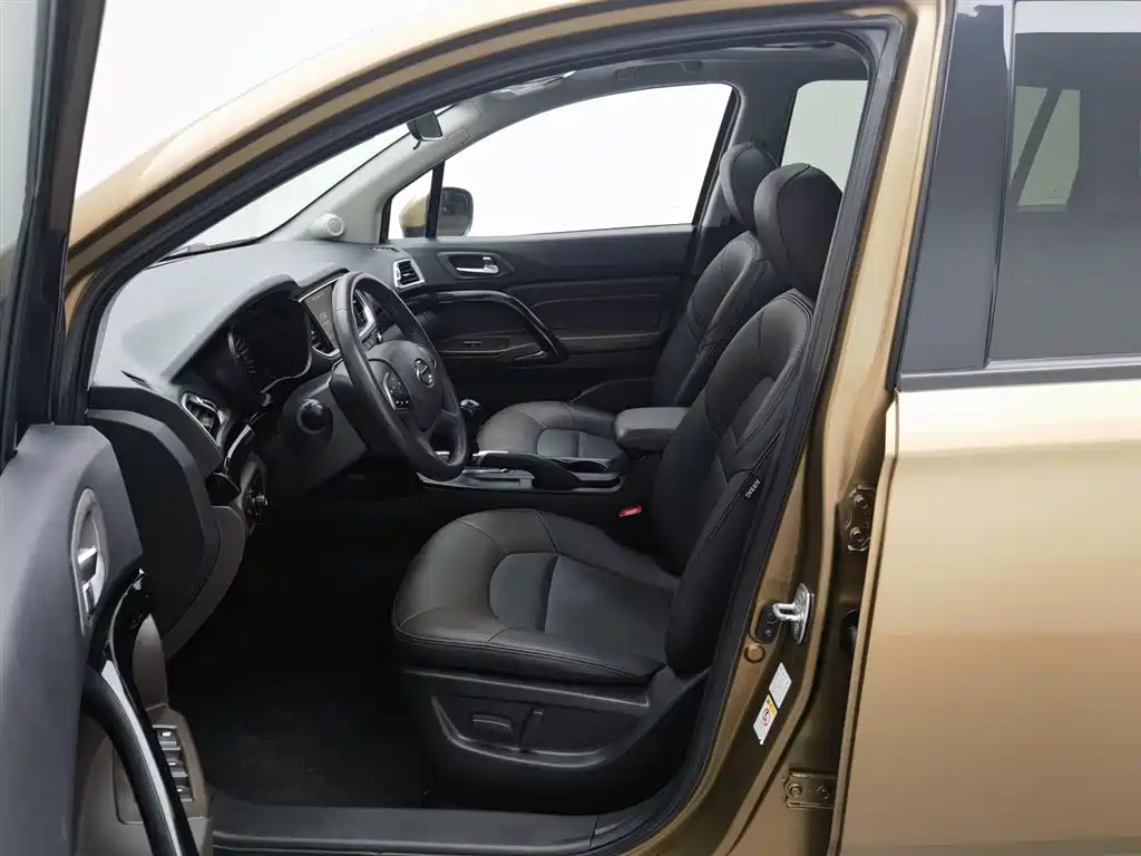 GAC Motor Trumpchi GS4 2017 — фото 10