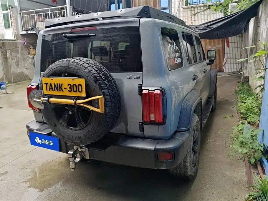 Tank 300 2022