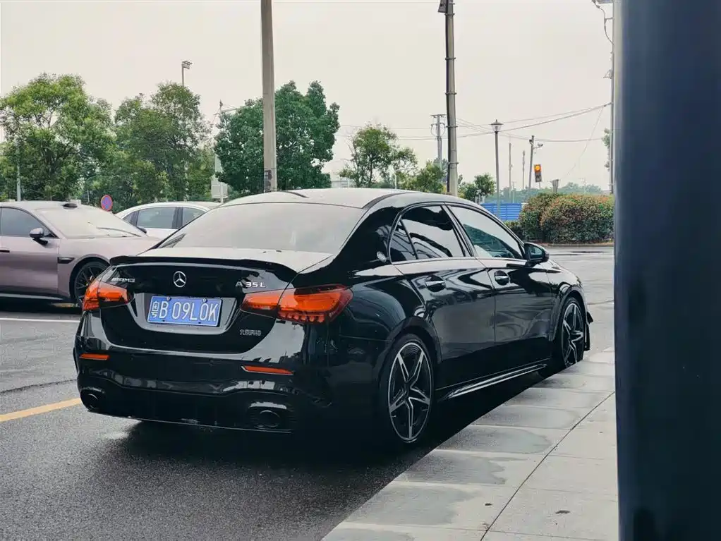 Mercedes-Benz A-Class AMG 2024