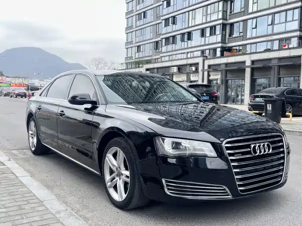 Audi A8 2013