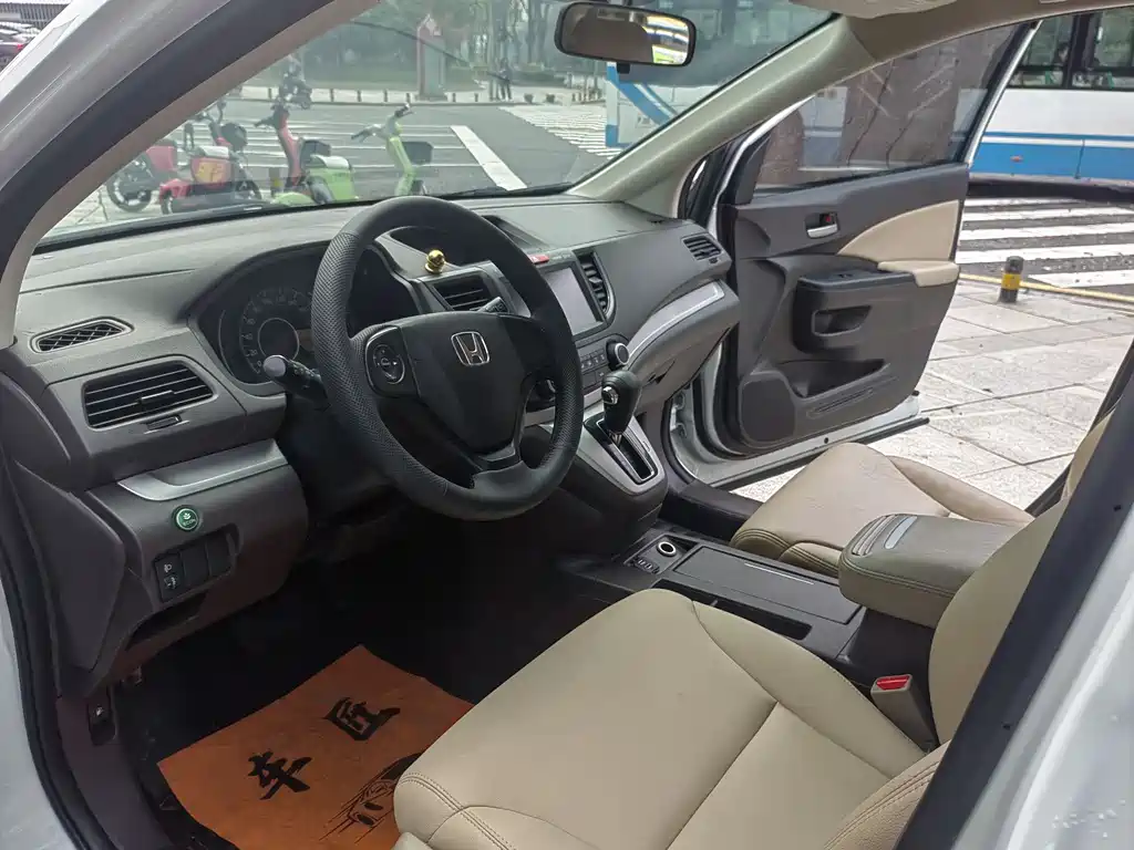 Honda CR-V 2015 — фото 9