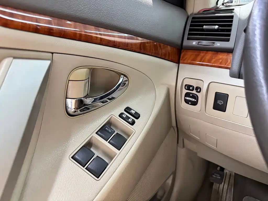 Toyota Camry 2007 — фото 10