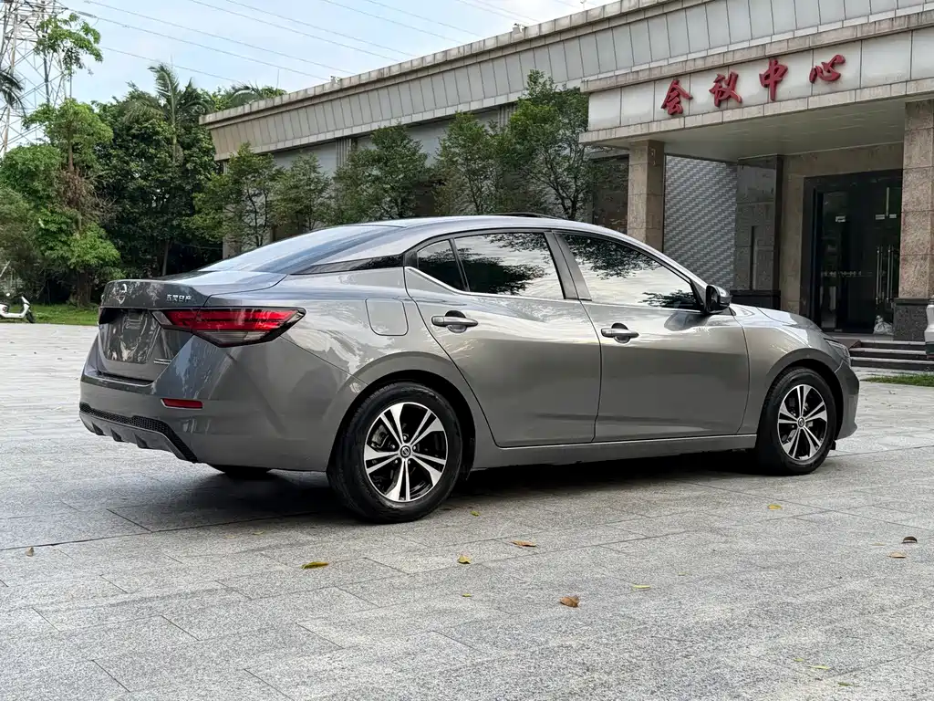 Nissan Sylphy 2020 — фото 16