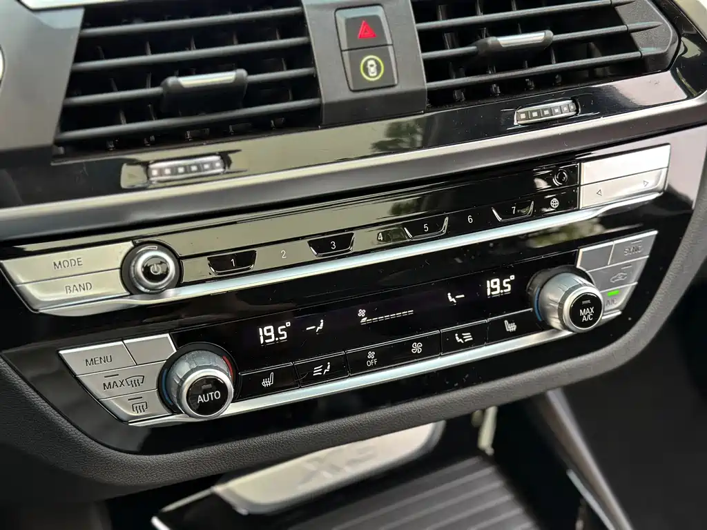 BMW X3 2021 — фото 15