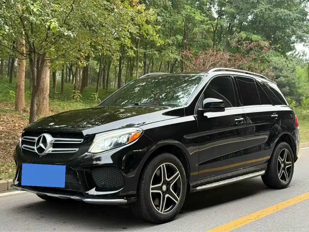Mercedes-Benz GLE 2018 — фото 1
