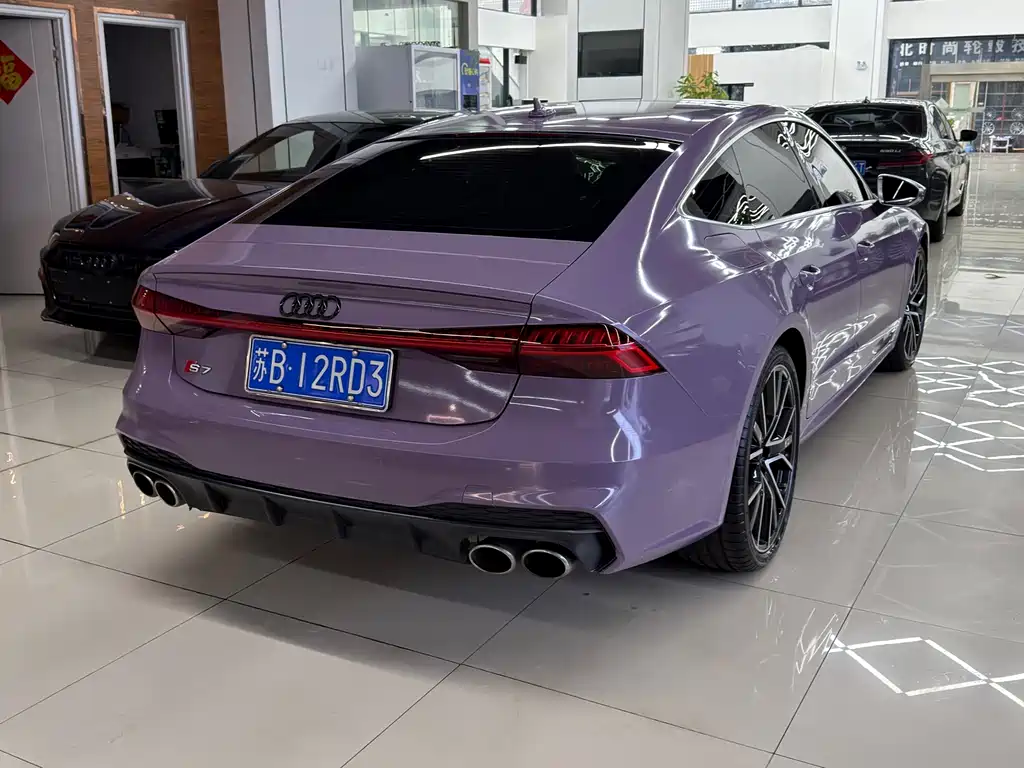 Audi S7 2023 — фото 4