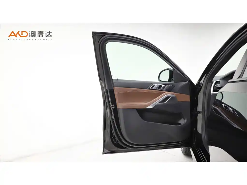 BMW X6 2023 — фото 10