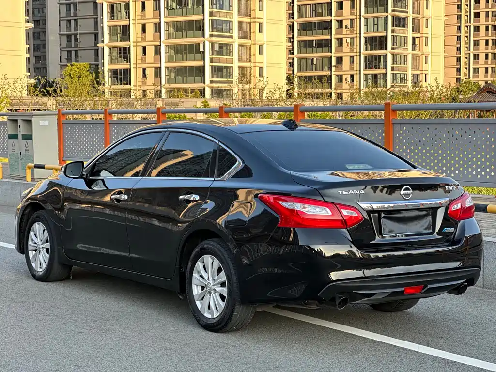 Nissan Teana 2018 — фото 14