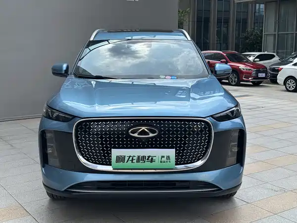 Chery Tiggo 8 PLUS C-DM 2025