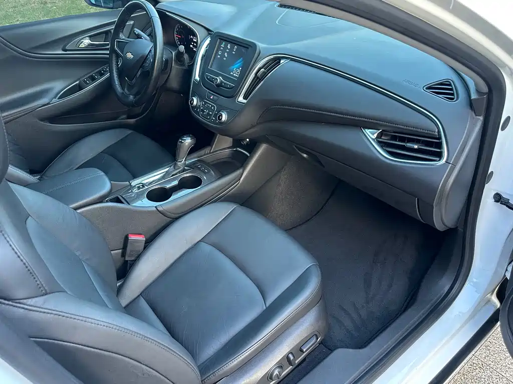 Chevrolet Malibu XL 2018 — фото 14