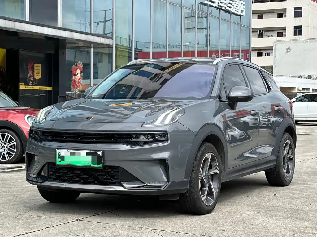 Lynk & Co 06 EM-P 2022 — фото 7