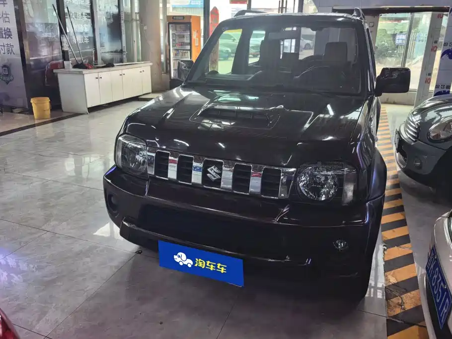 Suzuki Jimny 2018 — фото 2