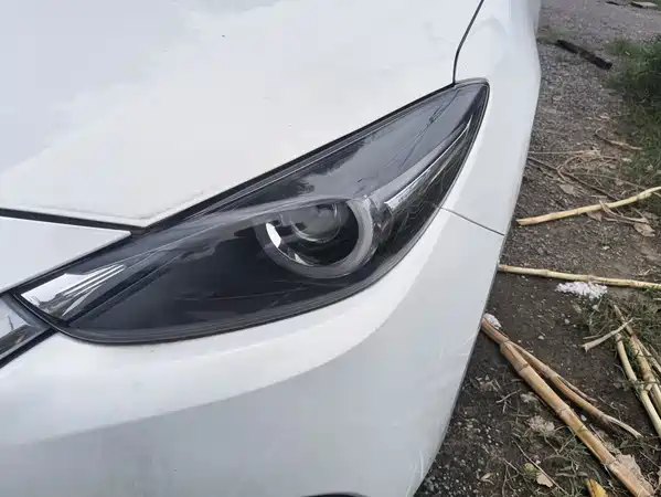 Mazda 3 Axela 2019
