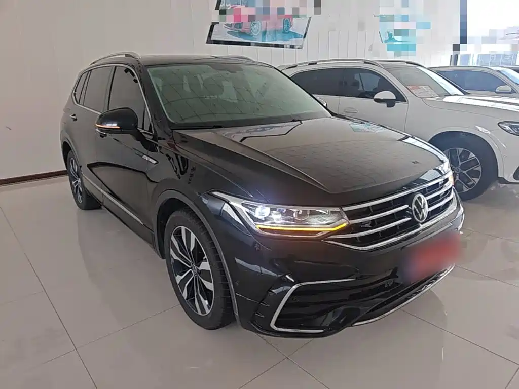 Volkswagen Tiguan L 2022