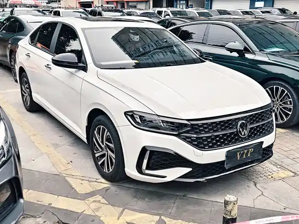Volkswagen Lavida 2024