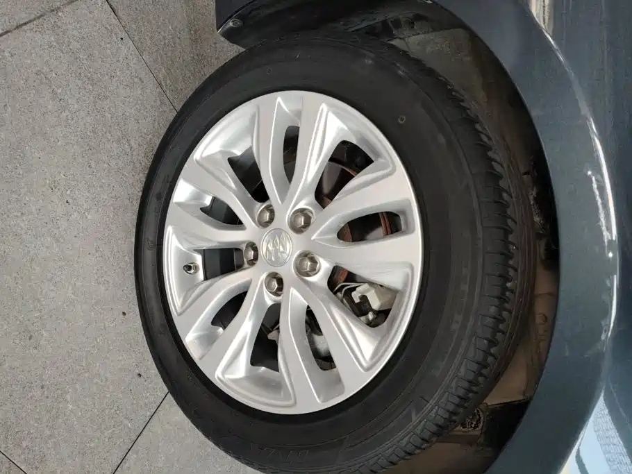 Buick Excelle 2021
