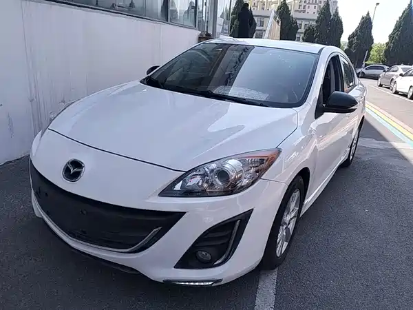 Mazda 3 Xingcheng 2015