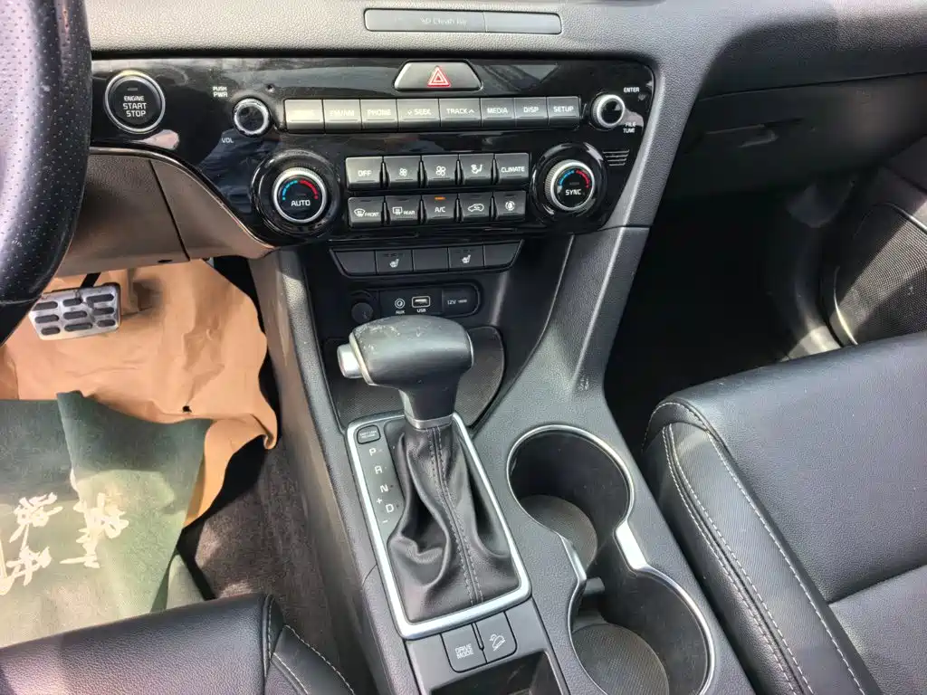 Kia KX5 2017 — фото 15