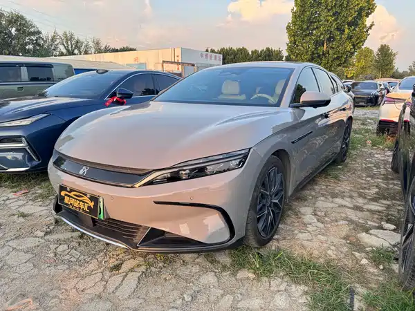BYD Han 2025