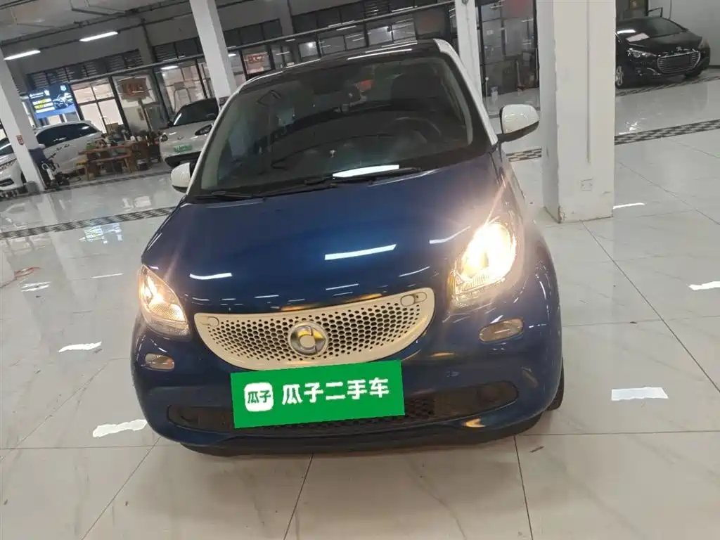 smart Forfour 2018 — фото 3