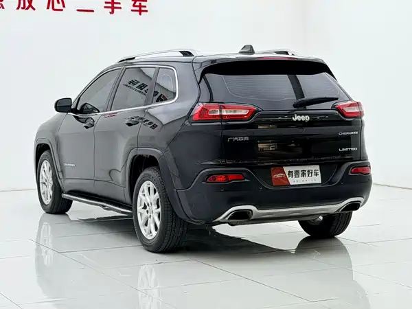 Jeep Cherokee 2017