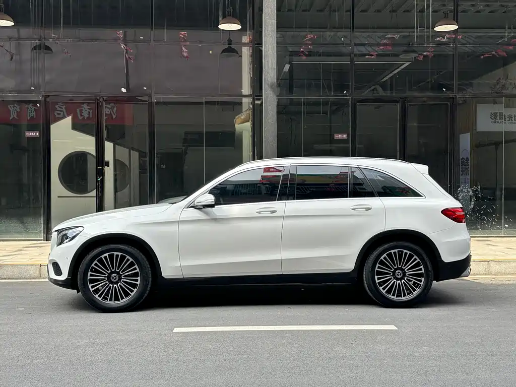 Mercedes-Benz GLC 2019 — фото 4