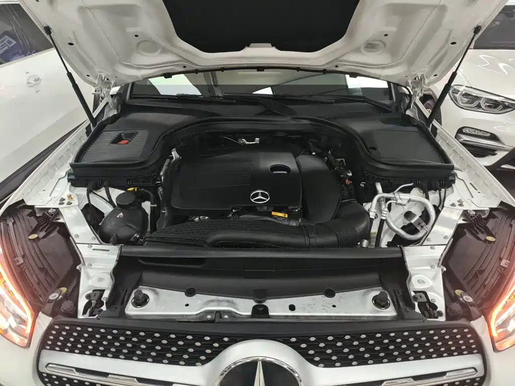Mercedes-Benz GLC 2020 — фото 20