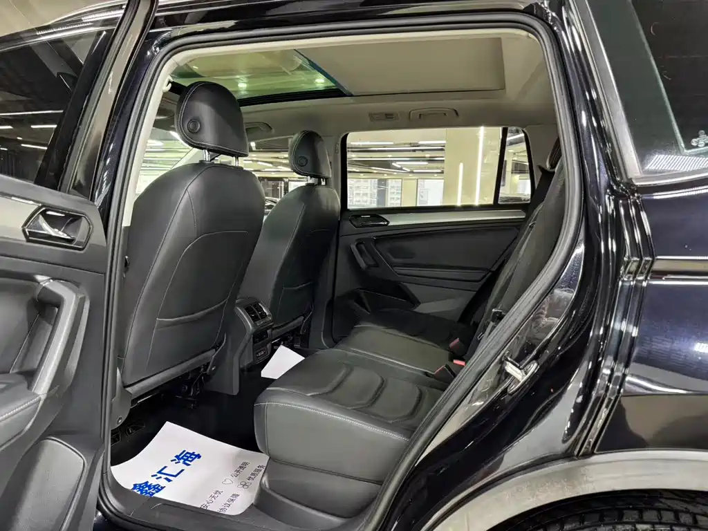 Volkswagen Tiguan L 2019 — фото 9