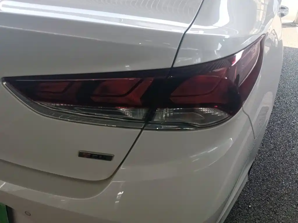 Hyundai Sonata 2019 — фото 24