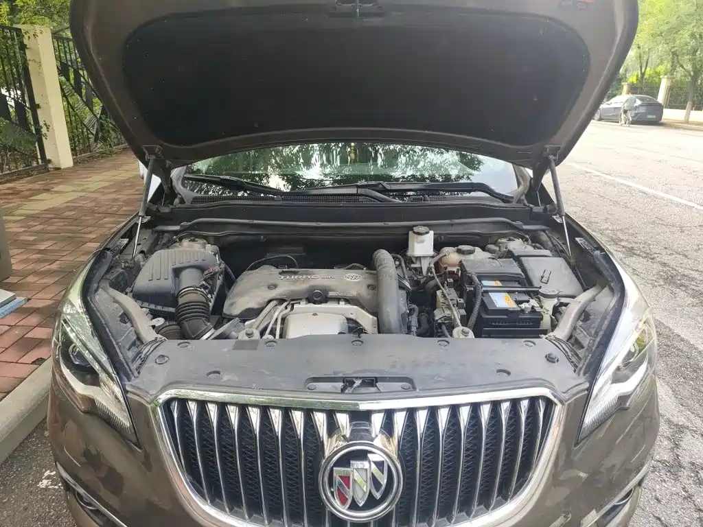 Buick Envision Plus 2016 — фото 11