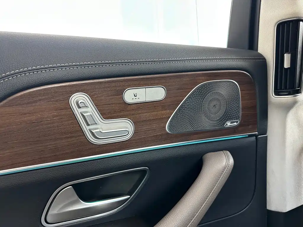 Mercedes-Benz GLS 2021 — фото 14