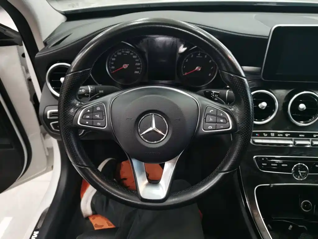 Mercedes-Benz C-Class 2018