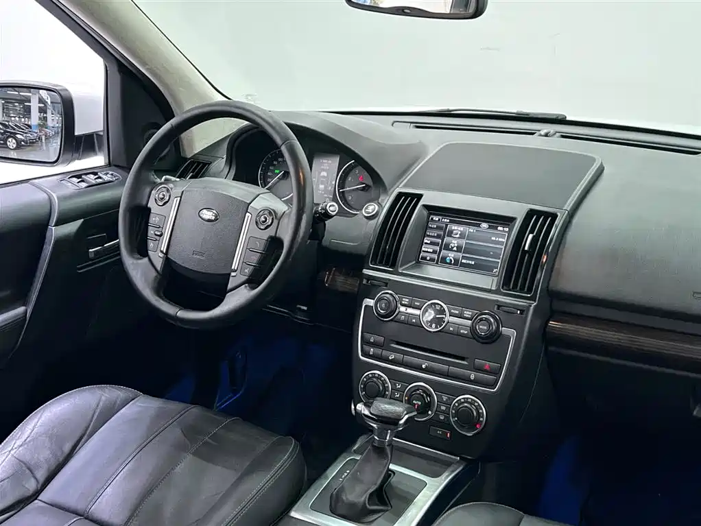 Land Rover Freelander 2 2013 — фото 20