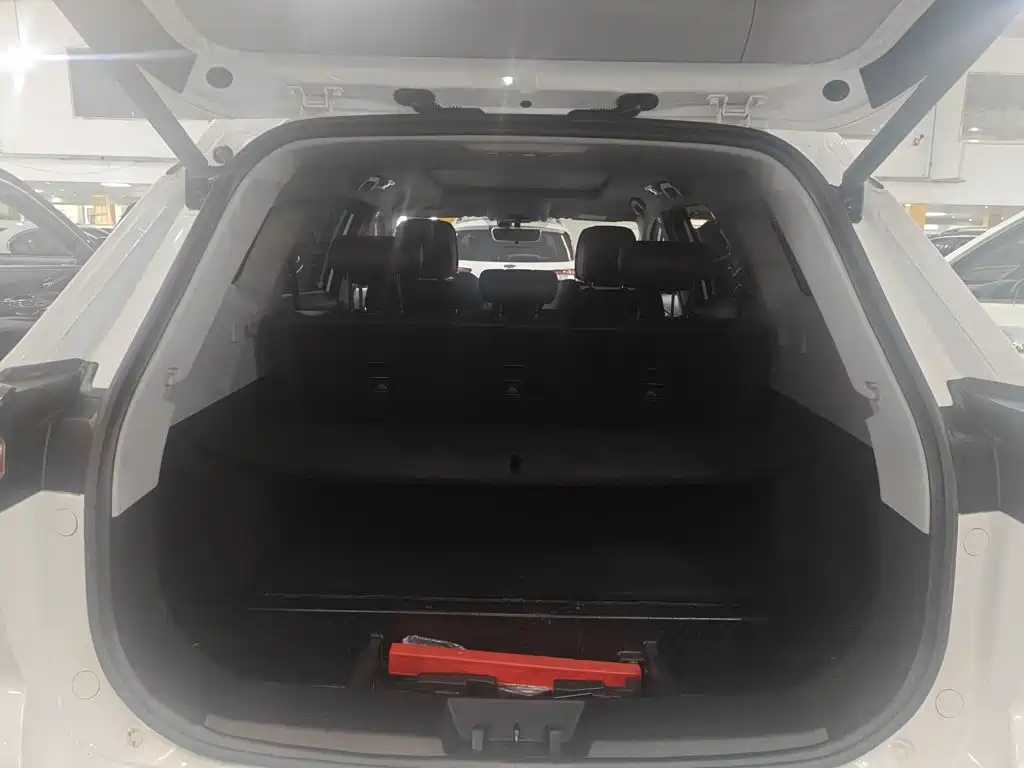 Chery Tiggo 8 PRO 2023 — фото 15