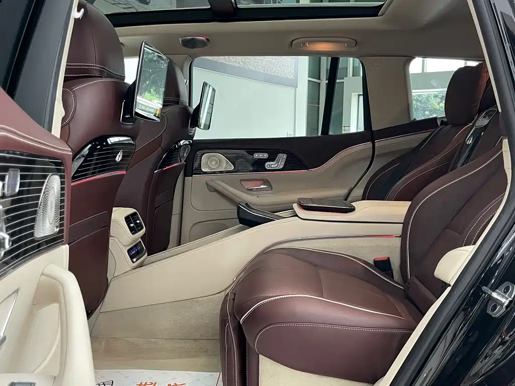 Mercedes-Benz GLS 2023 — фото 18