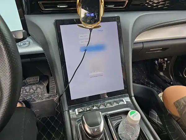 Hongqi H5 2024