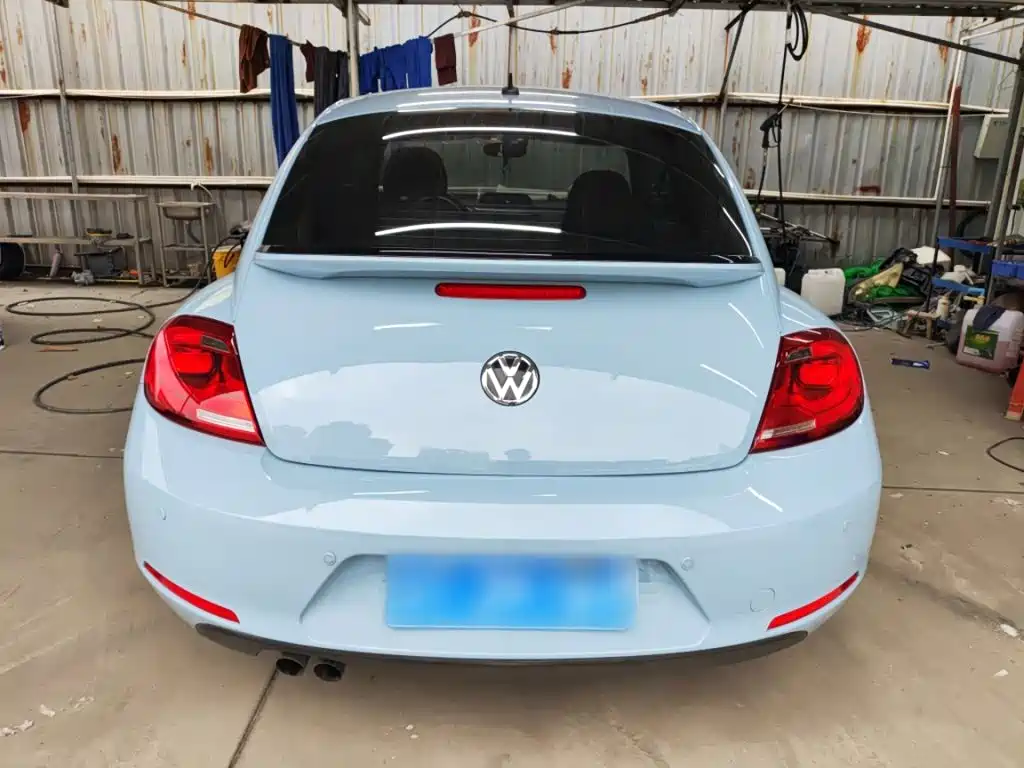 Volkswagen Beetle 2014